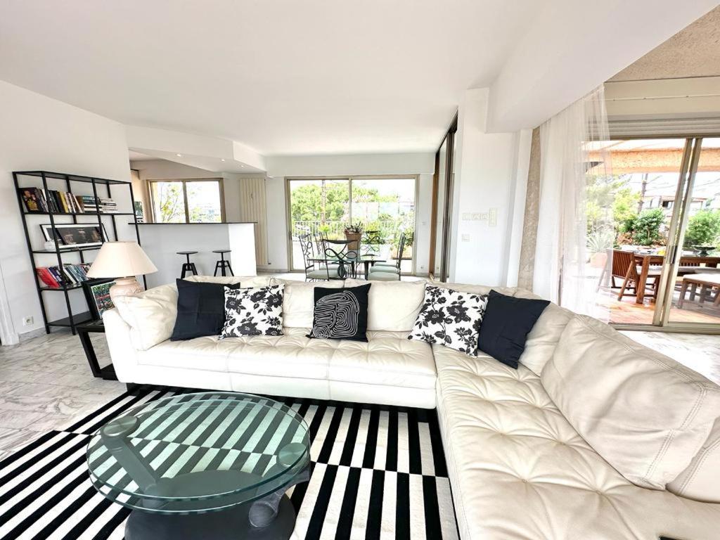 昂蒂布Panoramic Sea View Penthouse With Jacuzzi And 450 Sqm Terrace公寓 外观 照片