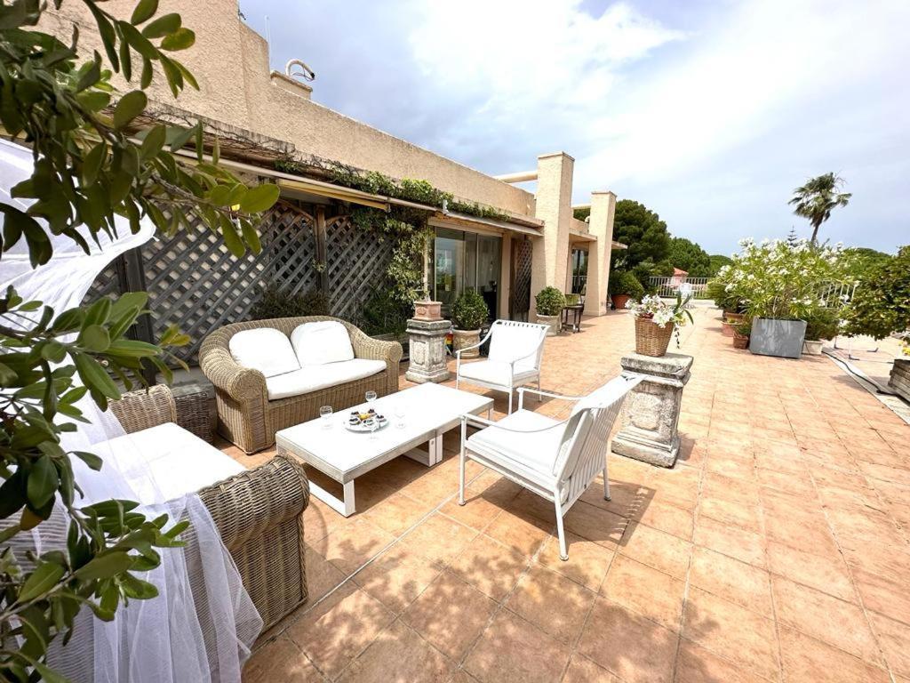 昂蒂布Panoramic Sea View Penthouse With Jacuzzi And 450 Sqm Terrace公寓 外观 照片